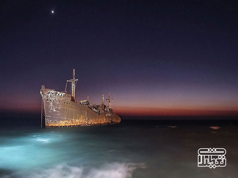 جاذبه های گردشگری کیش : کشتی یونانی